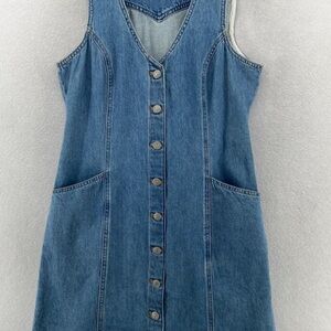 Levi’s Vienna Jean dress button down Jean dress